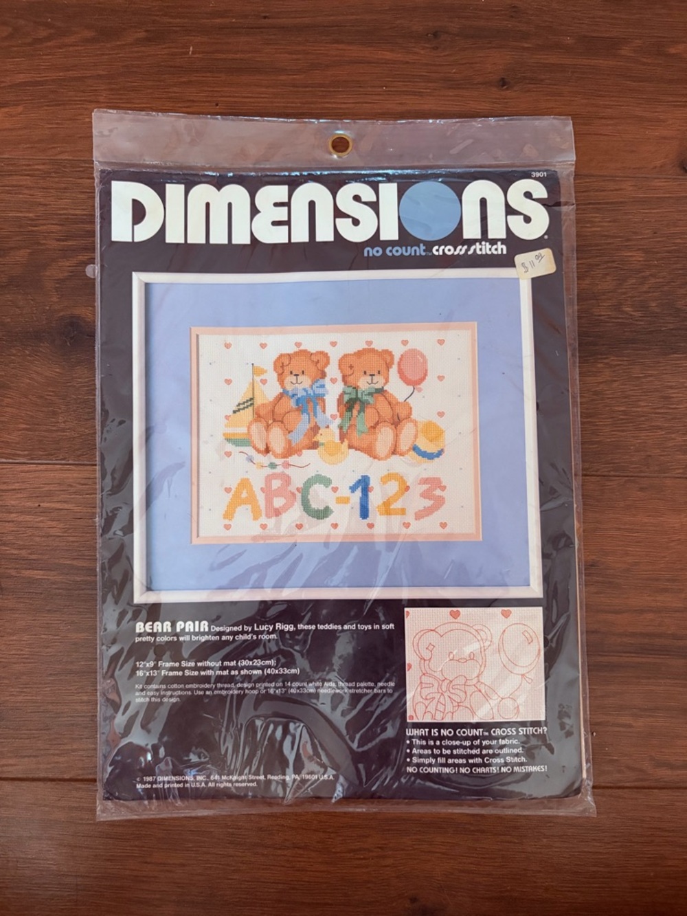 Dimensions 1987 Bear Pair No Count Cross-Stitch Kit - ABC-123